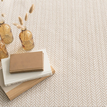 Herringbone Linen/White Handwoven Indoor/Outdoor Rug 8x10